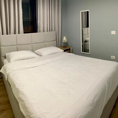 Zoi's Apartment *